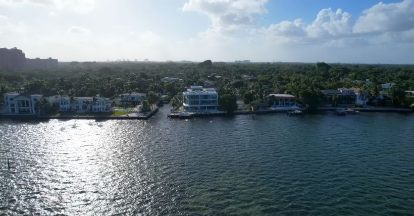 Entrada Estates, Miami — A Cheat Sheet for Buyers, Visitors, & the Curious